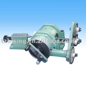 Universal dividing head